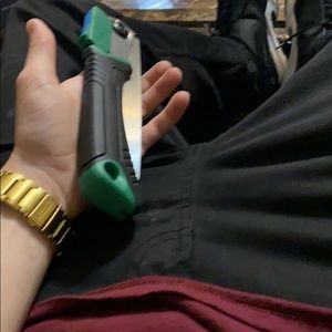 Meet your Posher, Ethan